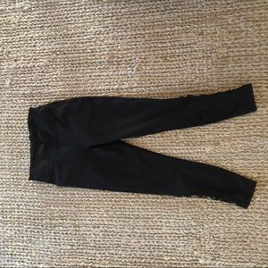 Lululemon 7/8 tight with detail at ankle